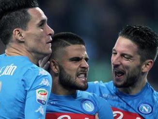 incontro di calcio napoli monaco